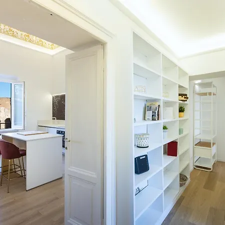 Apartment Colosseo View Atmosphere By In *