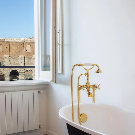 Colosseo View Atmosphere By In Apartamento